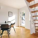 5 Star In Holiday home